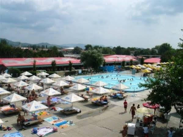 Wellness Hotel Thermal Štúrovo Exterior foto
